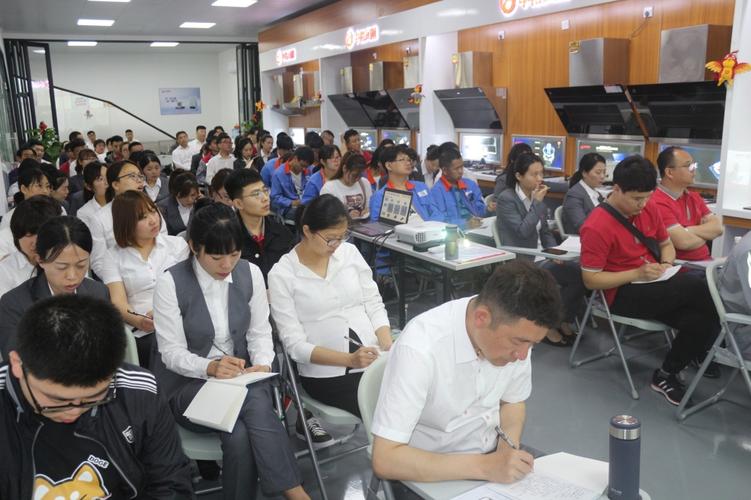 中裕凤凰产品知识·客服礼仪·外聘讲师·工厂参观学习——礼仪服务全案培训纪实