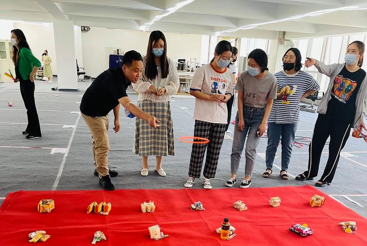 文化艺术交流活动策划;市场营销策划;会务策划;展览展示策划;礼仪