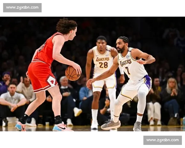 湖人对阵热火G4精彩对决回顾 詹姆斯带队力争总冠军之路